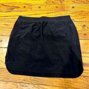 Women’s Athleta skort black with pockets Size XL